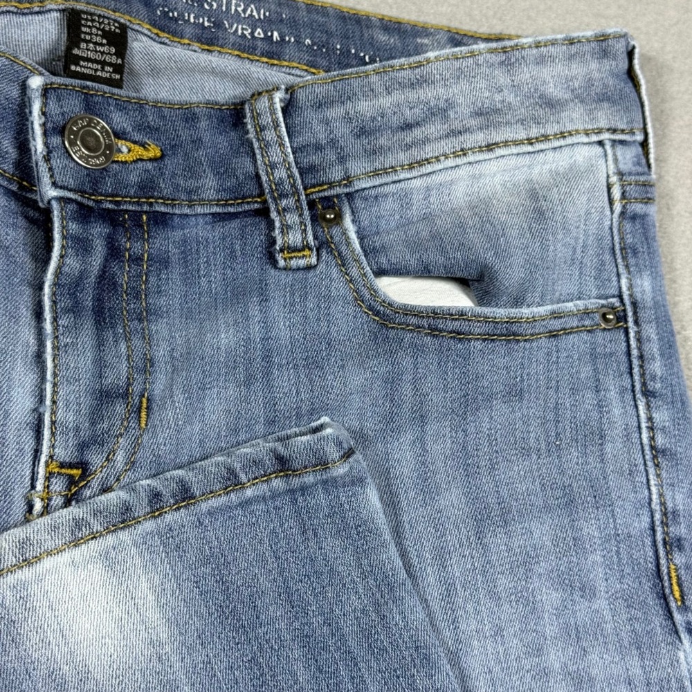 Gap Real Straight Jeans Womens 4/27R Light Wash Blue Denim Mid Rise Pants